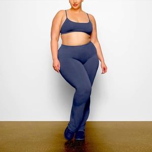 Steel Blue Skims Split Hem Legging